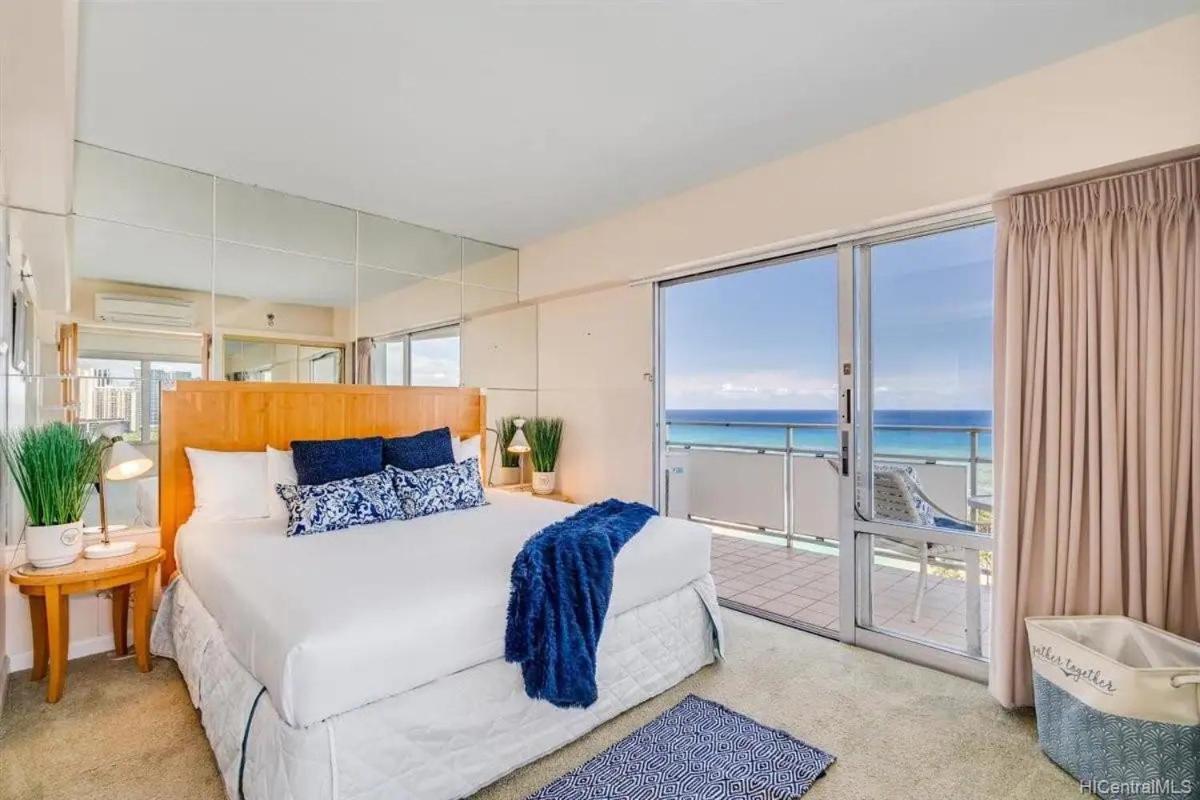 Ilikai #1743 Panoramic Views On Waikiki Beach Aparthotel Honolulu Buitenkant foto